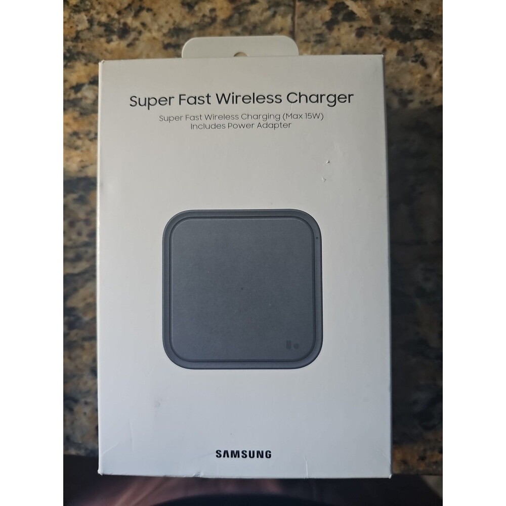 Samsung Super Fast Wireless Charger 15W Black with Power Adapter